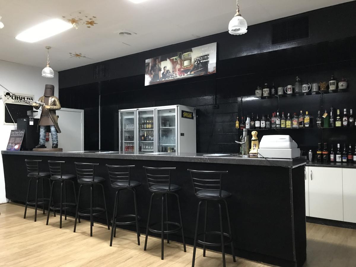 Tropical City Motor Inn Еър Екстериор снимка