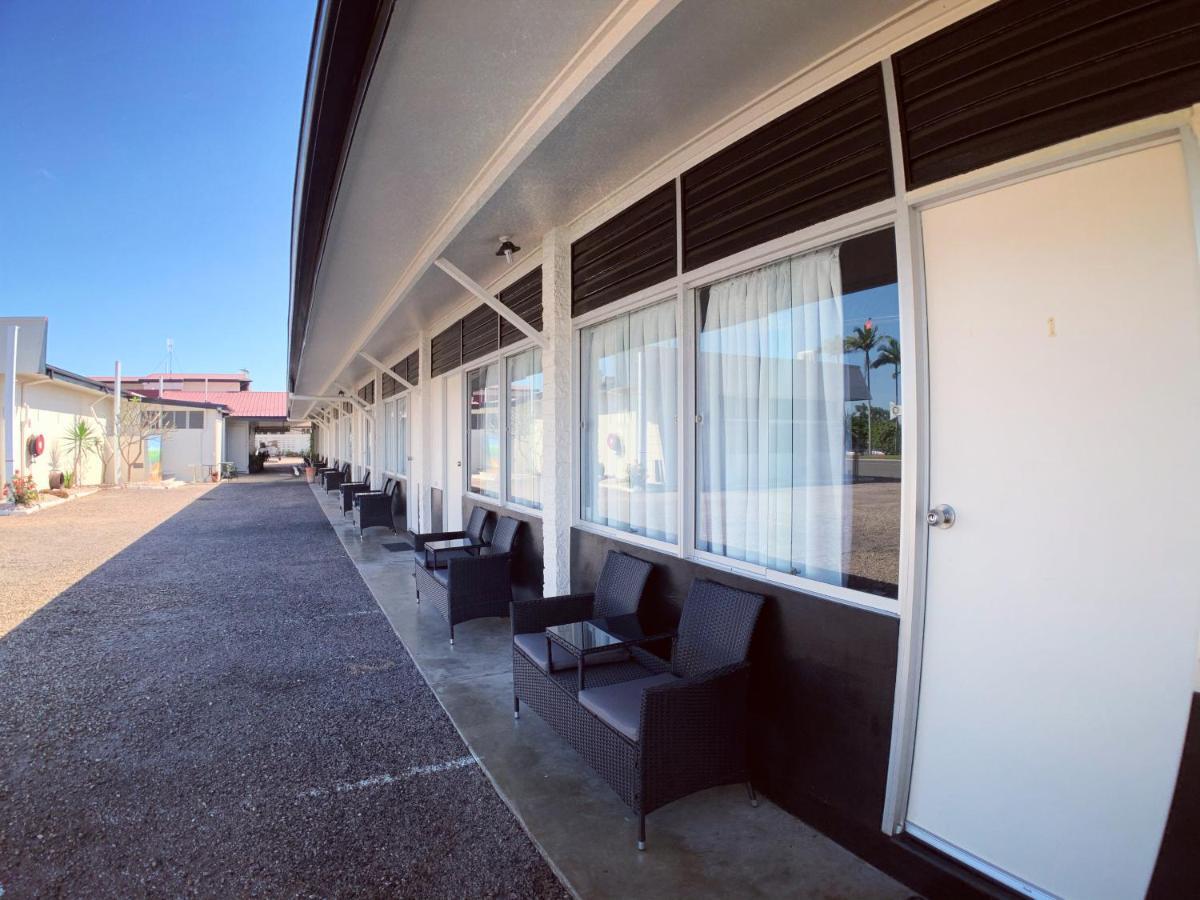 Tropical City Motor Inn Еър Екстериор снимка
