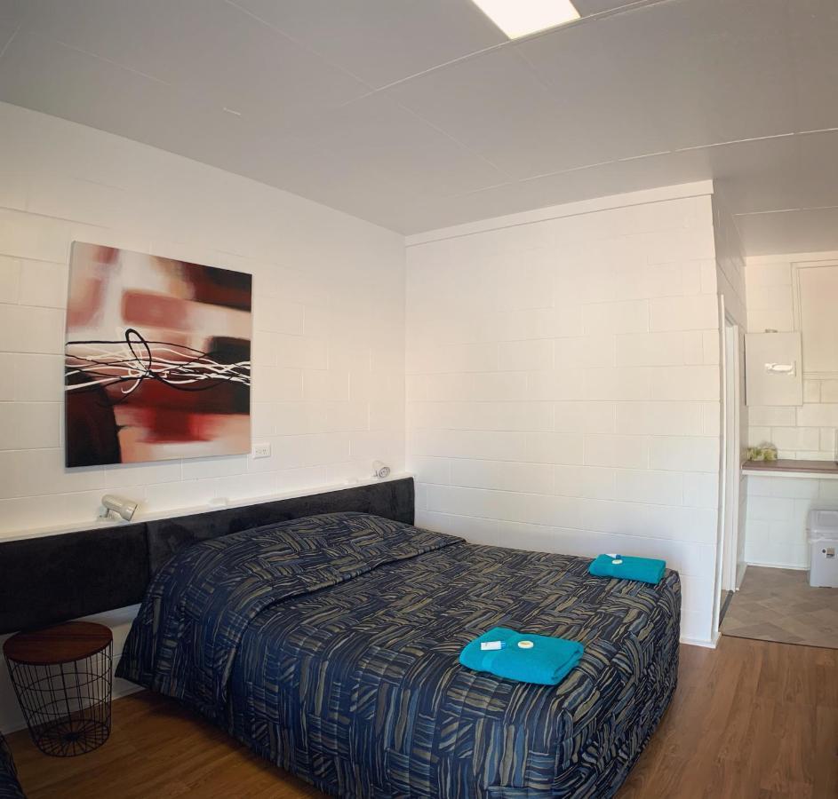 Tropical City Motor Inn Еър Екстериор снимка